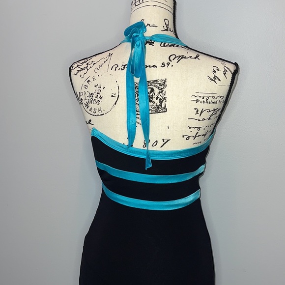 Bebe black & turquoise ruffled halter dress - Picture 5 of 13